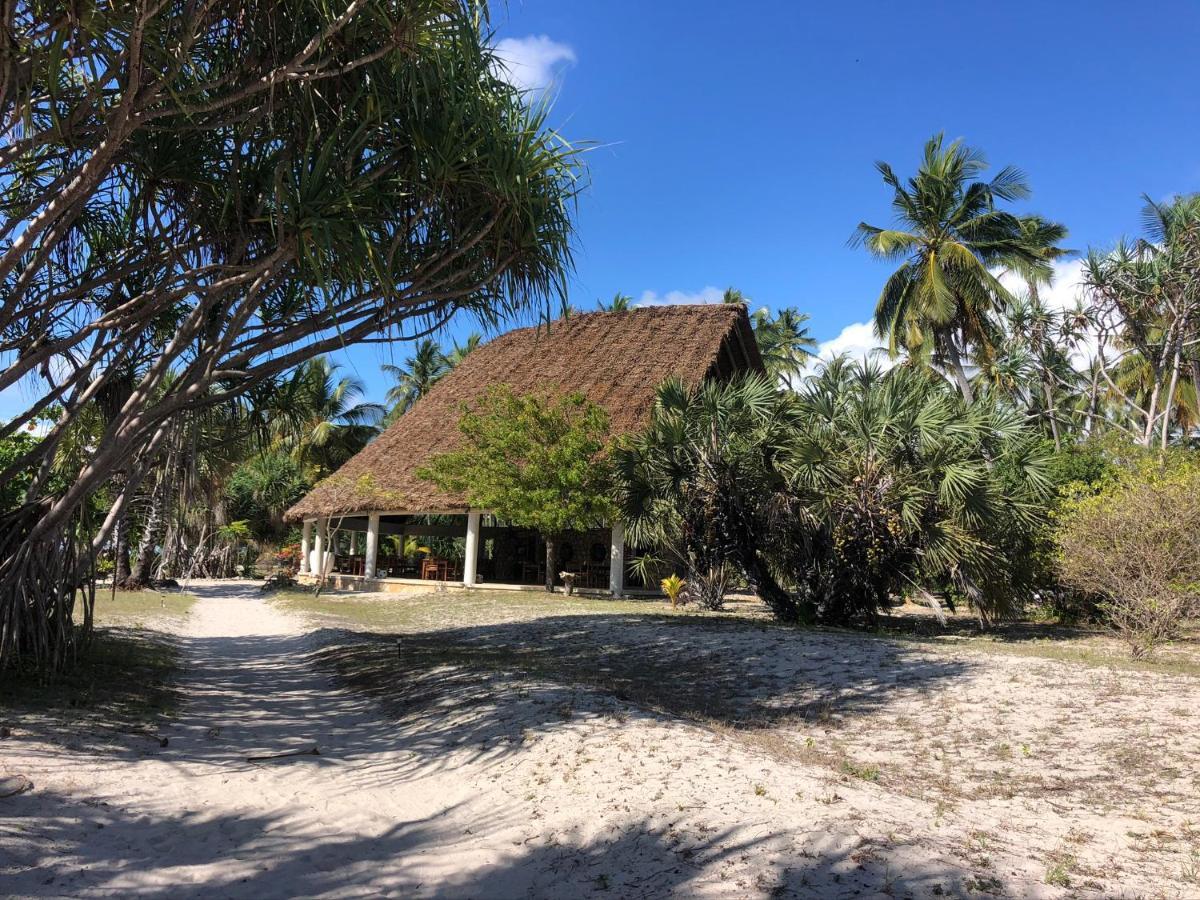 Emayani Beach Lodge Pangani Eksteriør billede