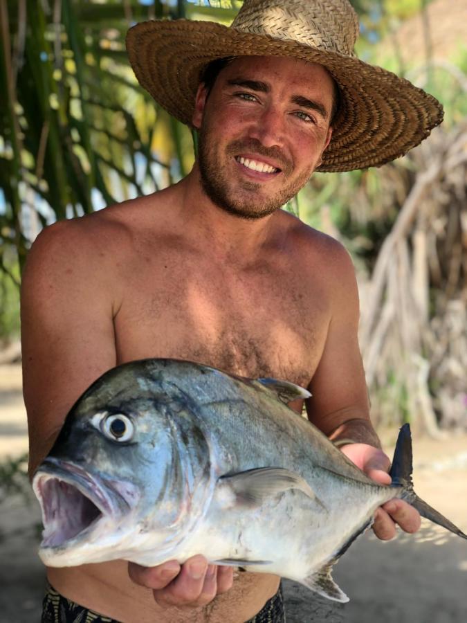 Emayani Beach Lodge Pangani Eksteriør billede