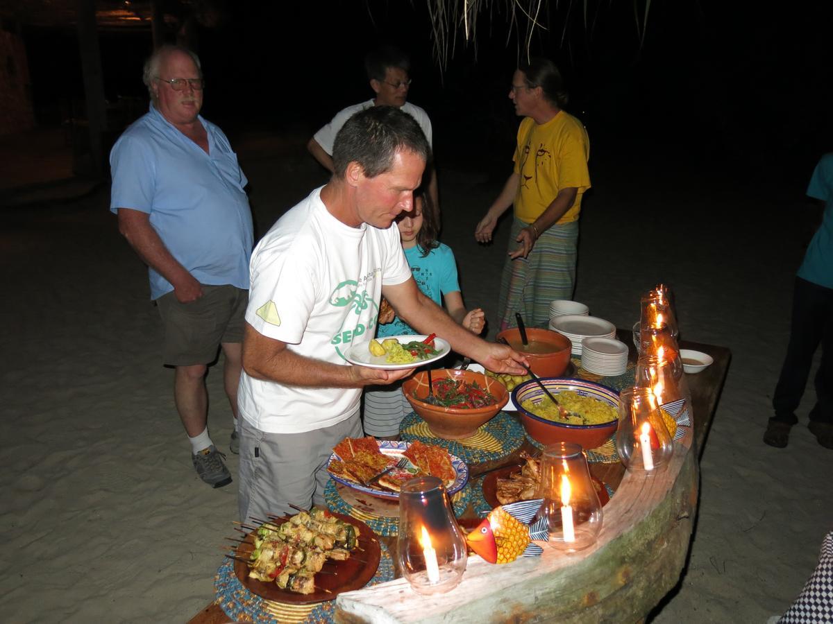 Emayani Beach Lodge Pangani Eksteriør billede